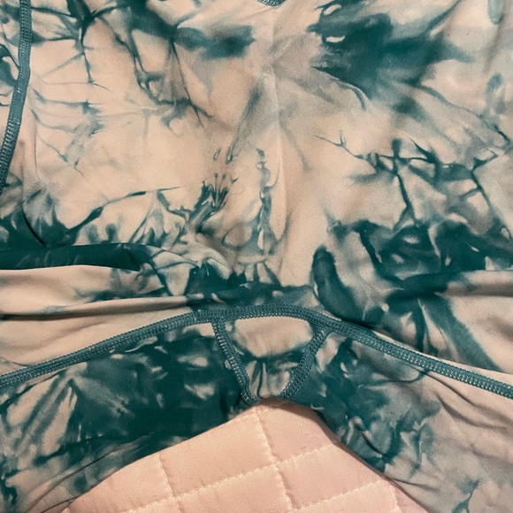 Balance athletica / vitality Oasis Rider shorts size L in teal - Picture 5 of 8